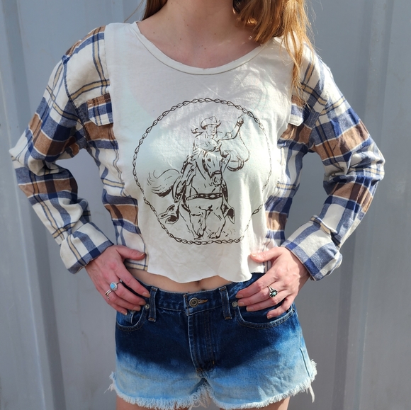 Cowboy Cropped Flannel Rework - Picture 6 of 6